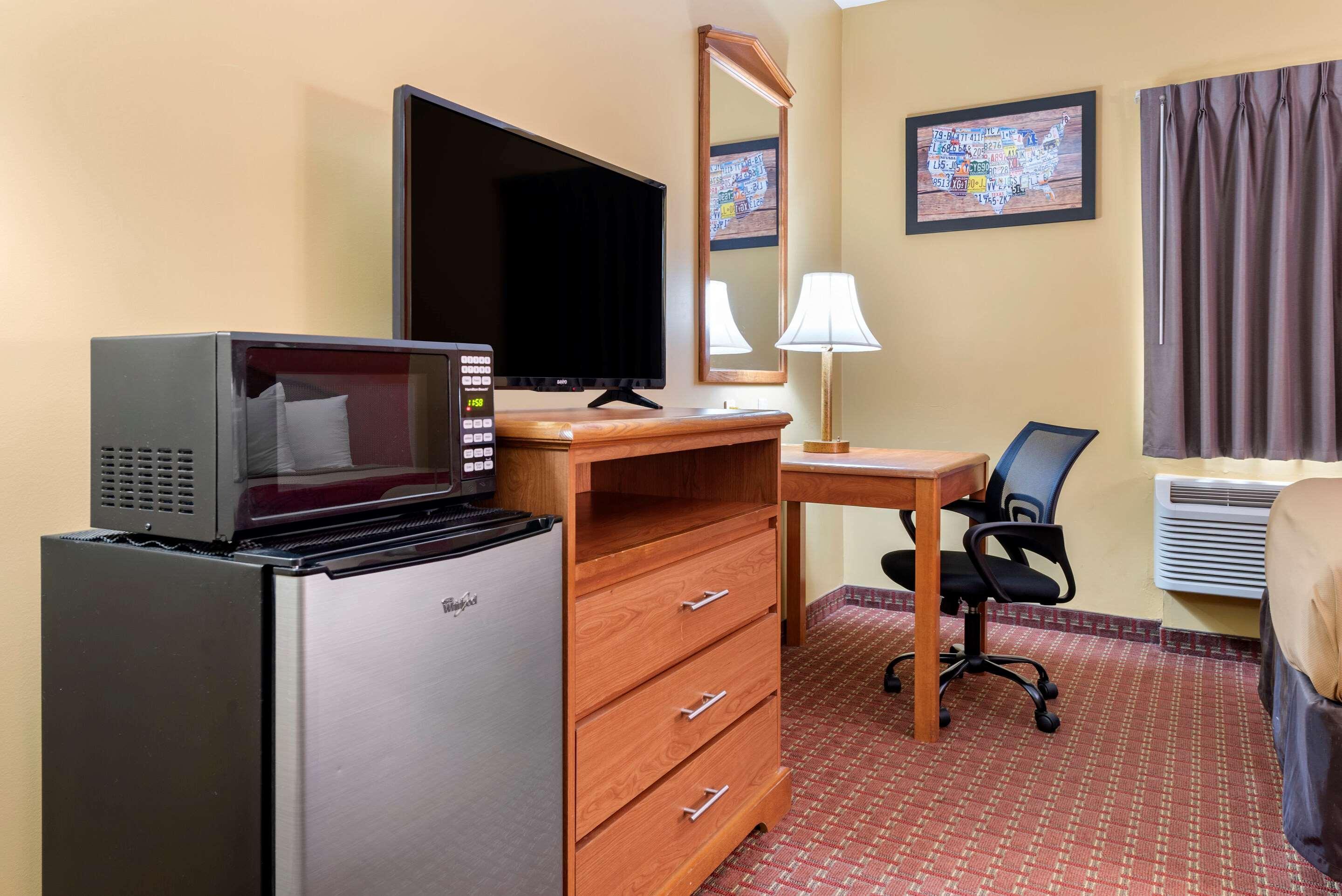 Econo Lodge Airport Louisville Esterno foto