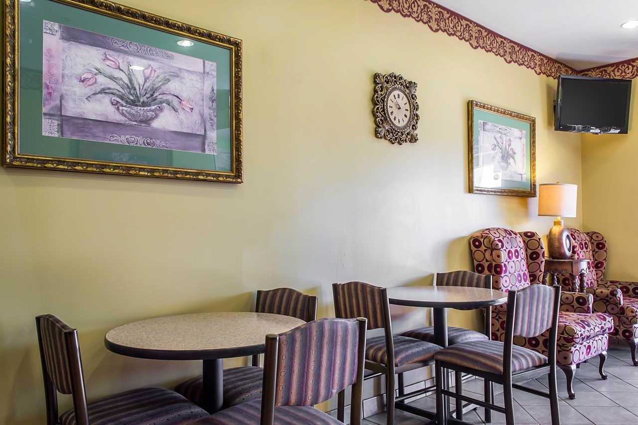 Econo Lodge Airport Louisville Esterno foto