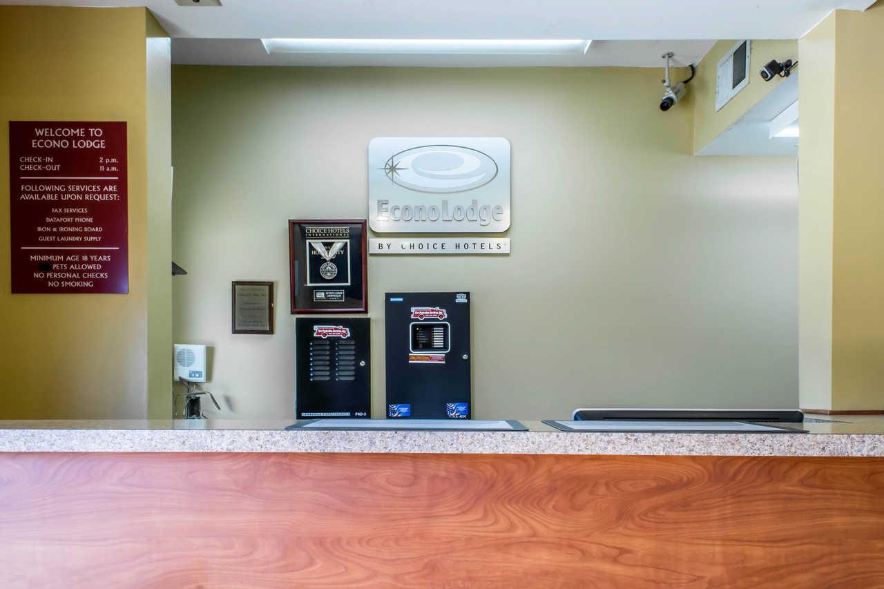 Econo Lodge Airport Louisville Esterno foto